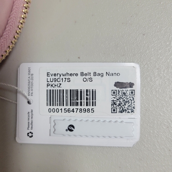Lululemon NWT Evrywhere Belt Bag Nano. - Picture 9 of 15